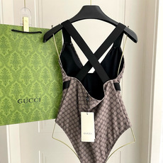 Gucci古奇新款泳衣👙❤️😍🥰适合多种场景的游泳衣🏊♀️海边 游泳池 温泉 水上乐园 漂流都可以😌内 Gucci古奇新款泳衣👙❤️😍🥰适合多种场景的游泳衣🏊♀️海边 游泳池 温泉 水上乐园 漂流都可以😌内