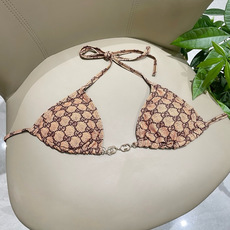 Gucci古奇新款泳衣👙❤️😍🥰适合多种场景的游泳衣🏊♀️海边 游泳池 温泉 水上乐园 漂流都可以😌内 Gucci古奇新款泳衣👙❤️😍🥰适合多种场景的游泳衣🏊♀️海边 游泳池 温泉 水上乐园 漂流都可以😌内