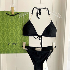 Gucci古奇新款泳衣👙❤️😍🥰适合多种场景的游泳衣🏊♀️海边 游泳池 温泉 水上乐园 漂流都可以😌内 Gucci古奇新款泳衣👙❤️😍🥰适合多种场景的游泳衣🏊♀️海边 游泳池 温泉 水上乐园 漂流都可以😌内