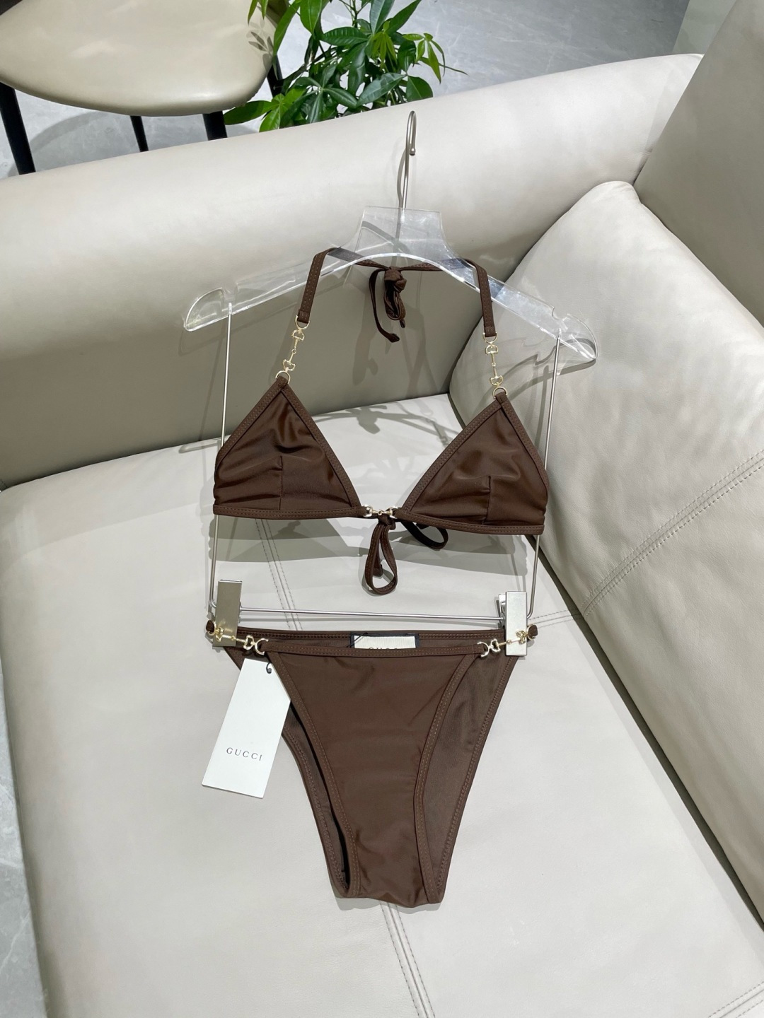 Gucci古奇新款泳衣👙❤️😍🥰适合多种场景的游泳衣🏊‍♀️海边 游泳池 温泉 水上乐园 漂流都可以😌内