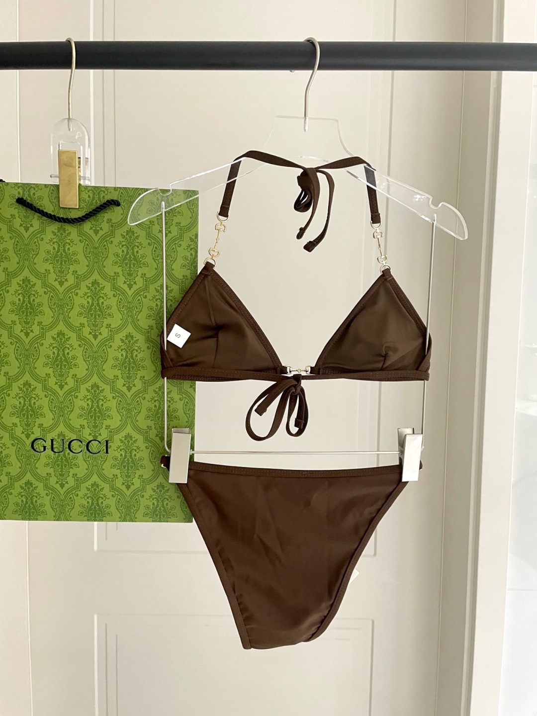 Gucci古奇新款泳衣👙❤️😍🥰适合多种场景的游泳衣🏊‍♀️海边 游泳池 温泉 水上乐园 漂流都可以😌内