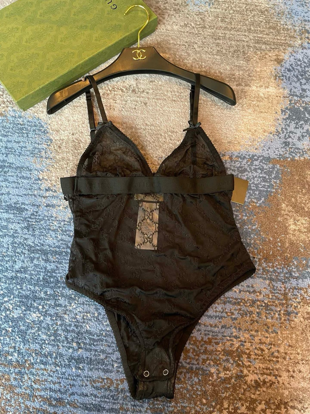 Gucci古奇新款网纱泳衣👙 上身超级棒！同步各大专柜发售，自然而然呈现时尚感！十分减龄，具有年轻活力。