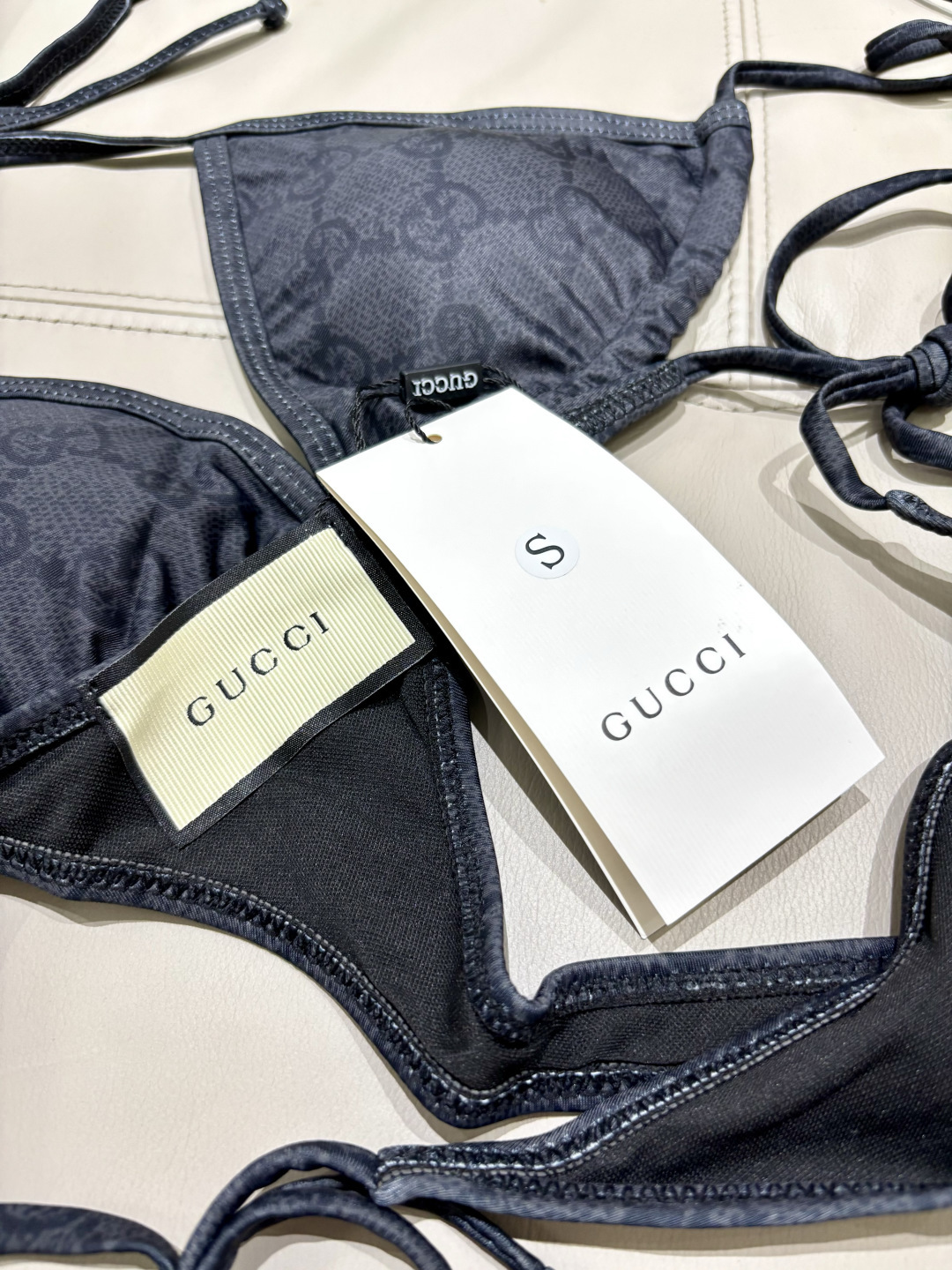 Gucci丁字裤😍🥰适合多种场景的游泳衣🏊‍♀️海边 游泳池 温泉 水上乐园 漂流都可以😌内搭也完全可以