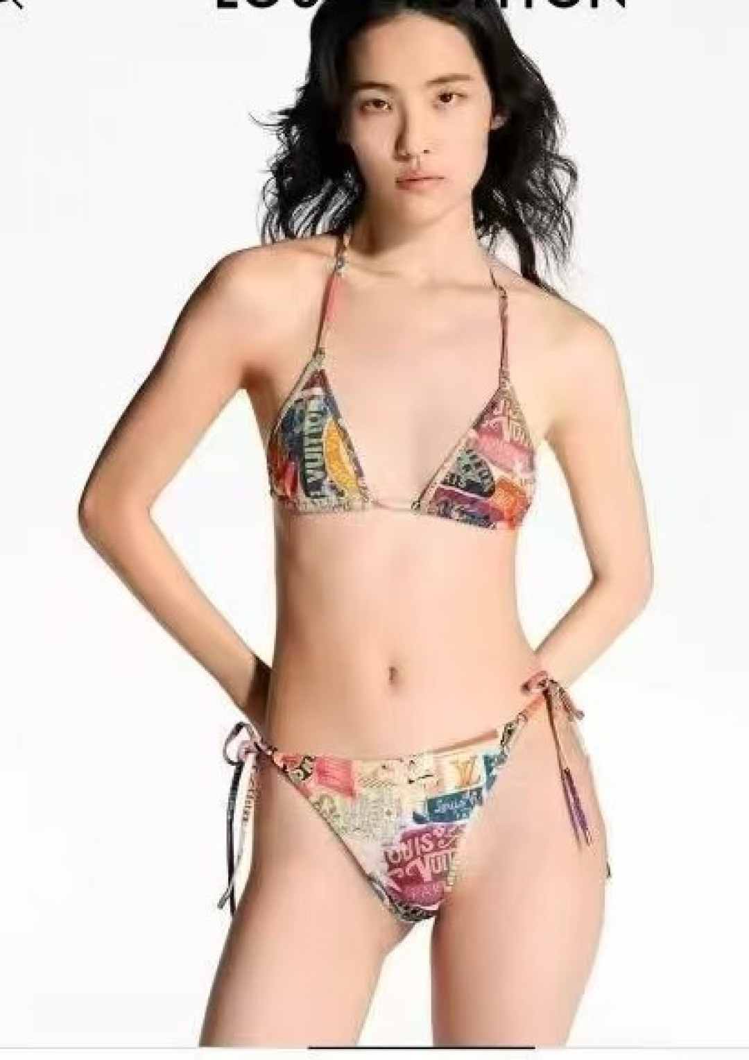 Lv比基尼😍🥰适合多种场景的游泳衣🏊‍♀️海边 游泳池 温泉 水上乐园 漂流都可以😌内搭也完全可以 连体