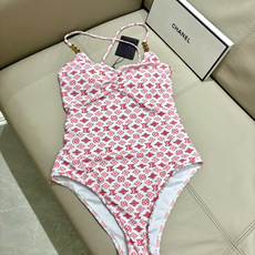Lv官网新款气质风连体泳衣 😍🥰适合多种场景的游泳衣🏊♀️海边 游泳池 温泉 水上乐园 漂流都可以😌内 Lv官网新款气质风连体泳衣 😍🥰适合多种场景的游泳衣🏊♀️海边 游泳池 温泉 水上乐园 漂流都可以😌内