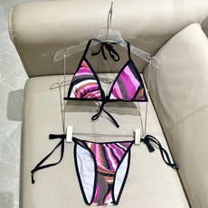 Pucci新款比基尼😍🥰适合多种场景的游泳衣🏊♀️海边 游泳池 温泉 水上乐园 漂流都可以😌内搭也完全 Pucci新款比基尼😍🥰适合多种场景的游泳衣🏊♀️海边 游泳池 温泉 水上乐园 漂流都可以😌内搭也完全