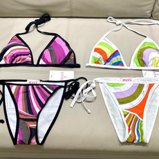 Pucci新款比基尼😍🥰适合多种场景的游泳衣🏊♀️海边 游泳池 温泉 水上乐园 漂流都可以😌内搭也完全 Pucci新款比基尼😍🥰适合多种场景的游泳衣🏊♀️海边 游泳池 温泉 水上乐园 漂流都可以😌内搭也完全