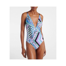 Pucci新款连体😍🥰适合多种场景的游泳衣🏊♀️海边 游泳池 温泉 水上乐园 漂流都可以😌内搭也完全可 Pucci新款连体😍🥰适合多种场景的游泳衣🏊♀️海边 游泳池 温泉 水上乐园 漂流都可以😌内搭也完全可