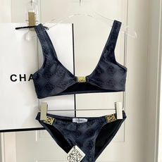 罗意威新款比基尼泳衣 定制对吧版五金 😍🥰适合多种场景的游泳衣🏊♀️海边 游泳池 温泉 水上乐园 漂 罗意威新款比基尼泳衣 定制对吧版五金 😍🥰适合多种场景的游泳衣🏊♀️海边 游泳池 温泉 水上乐园 漂