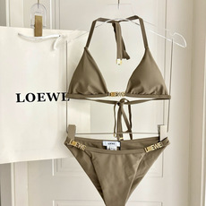 罗意威新款比基尼泳衣 定制对吧版五金 😍🥰适合多种场景的游泳衣🏊♀️海边 游泳池 温泉 水上乐园 漂 罗意威新款比基尼泳衣 定制对吧版五金 😍🥰适合多种场景的游泳衣🏊♀️海边 游泳池 温泉 水上乐园 漂