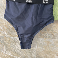 罗意威新款泳衣 定制对吧版五金 😍🥰适合多种场景的游泳衣🏊♀️海边 游泳池 温泉 水上乐园 漂流都可 罗意威新款泳衣 定制对吧版五金 😍🥰适合多种场景的游泳衣🏊♀️海边 游泳池 温泉 水上乐园 漂流都可