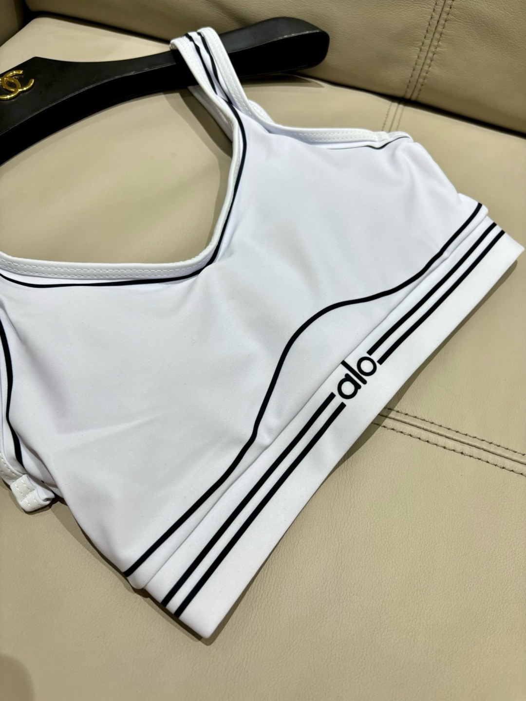 ALO新款高弹力健身长款瑜伽服运动套装~小背心➕修身提臀显瘦打底裤S M L Xl