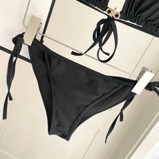 alo新款比基尼泳衣 实物真的超级美😍😍适合多种场景的游泳衣🏊♀️海边 游泳池 温泉 水上乐园 漂流都 alo新款比基尼泳衣 实物真的超级美😍😍适合多种场景的游泳衣🏊♀️海边 游泳池 温泉 水上乐园 漂流都