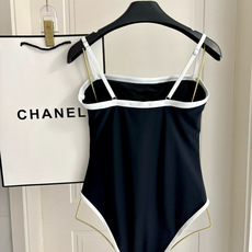 AlO新款连体😍🥰适合多种场景的游泳衣🏊♀️海边 游泳池 温泉 水上乐园 漂流都可以😌内搭也完全可以 AlO新款连体😍🥰适合多种场景的游泳衣🏊♀️海边 游泳池 温泉 水上乐园 漂流都可以😌内搭也完全可以