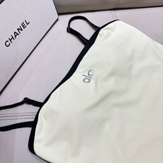 AlO新款连体😍🥰适合多种场景的游泳衣🏊♀️海边 游泳池 温泉 水上乐园 漂流都可以😌内搭也完全可以 AlO新款连体😍🥰适合多种场景的游泳衣🏊♀️海边 游泳池 温泉 水上乐园 漂流都可以😌内搭也完全可以