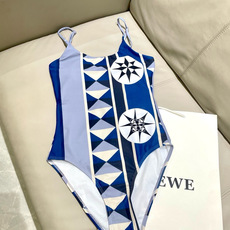 罗意威新款泳衣 定制对吧版五金 😍🥰适合多种场景的游泳衣🏊♀️海边 游泳池 温泉 水上乐园 漂流都可 罗意威新款泳衣 定制对吧版五金 😍🥰适合多种场景的游泳衣🏊♀️海边 游泳池 温泉 水上乐园 漂流都可