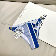 罗意威新款比基尼泳衣 定制对吧版五金 😍🥰适合多种场景的游泳衣🏊♀️海边 游泳池 温泉 水上乐园 漂 罗意威新款比基尼泳衣 定制对吧版五金 😍🥰适合多种场景的游泳衣🏊♀️海边 游泳池 温泉 水上乐园 漂