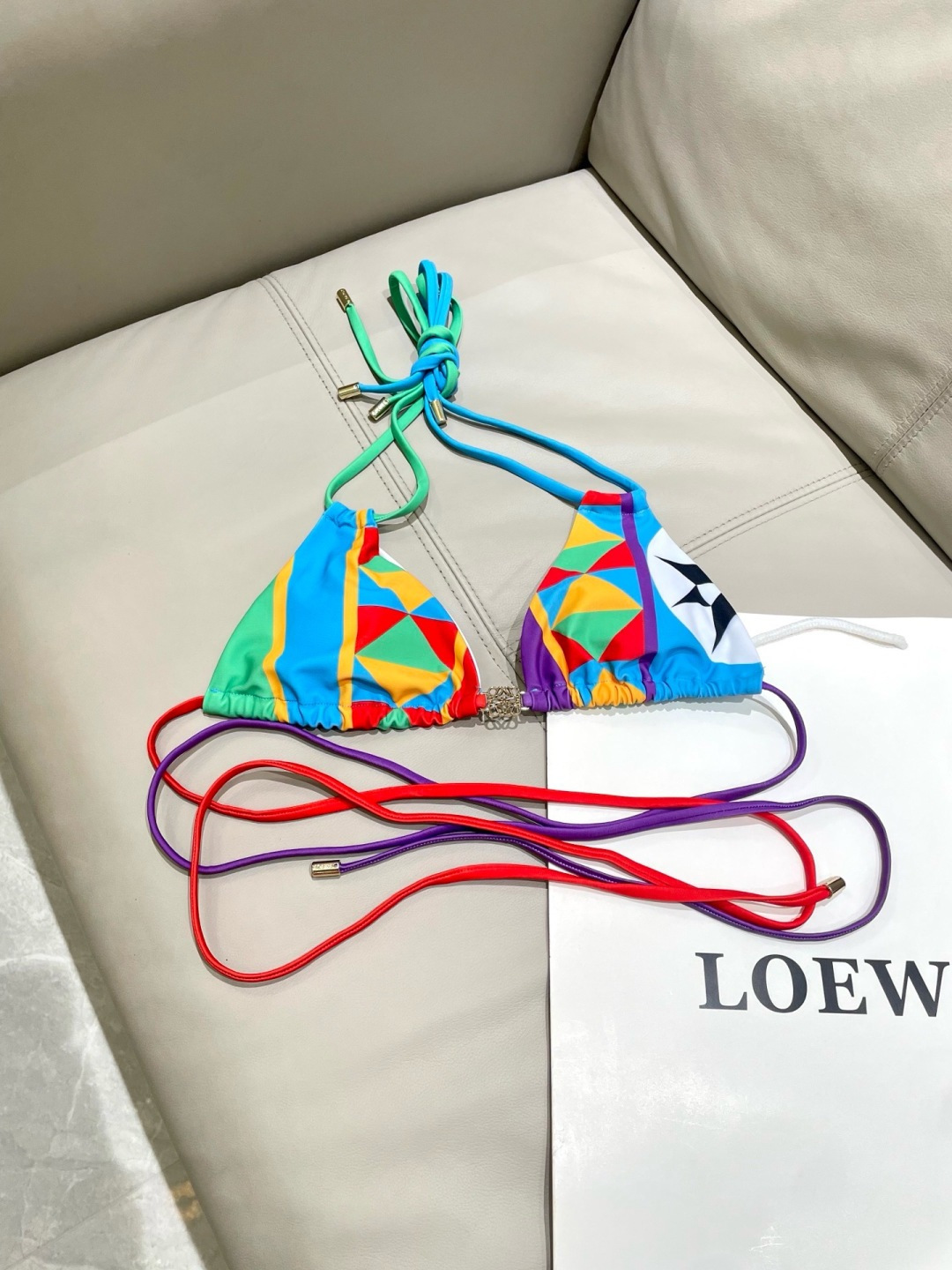 罗意威新款比基尼泳衣 定制对吧版五金 😍🥰适合多种场景的游泳衣🏊♀️海边 游泳池 温泉 水上乐园 漂 罗意威新款比基尼泳衣 定制对吧版五金 😍🥰适合多种场景的游泳衣🏊♀️海边 游泳池 温泉 水上乐园 漂