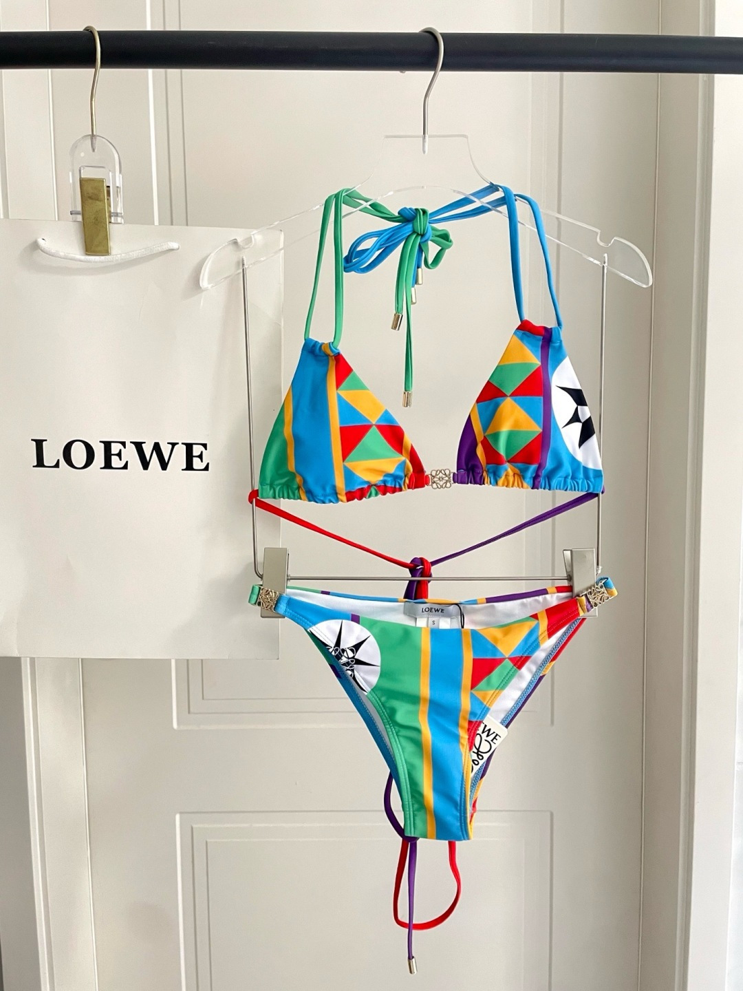 罗意威新款比基尼泳衣 定制对吧版五金 😍🥰适合多种场景的游泳衣🏊♀️海边 游泳池 温泉 水上乐园 漂 罗意威新款比基尼泳衣 定制对吧版五金 😍🥰适合多种场景的游泳衣🏊♀️海边 游泳池 温泉 水上乐园 漂