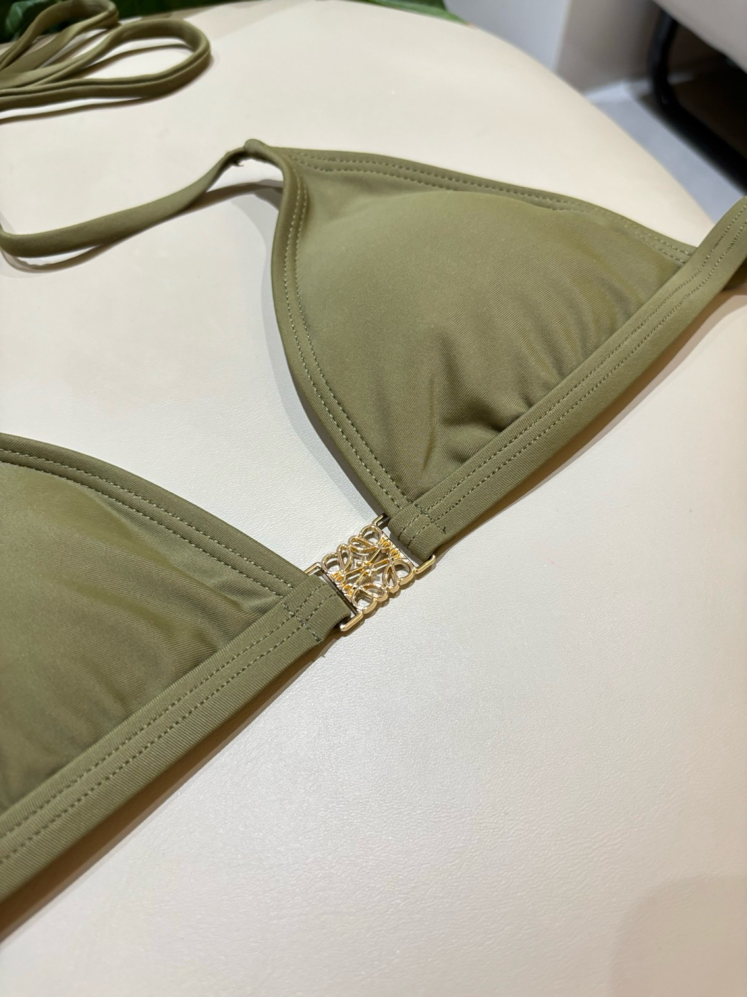 罗意威新款比基尼泳衣 定制对吧版五金 😍🥰适合多种场景的游泳衣🏊♀️海边 游泳池 温泉 水上乐园 漂 罗意威新款比基尼泳衣 定制对吧版五金 😍🥰适合多种场景的游泳衣🏊♀️海边 游泳池 温泉 水上乐园 漂