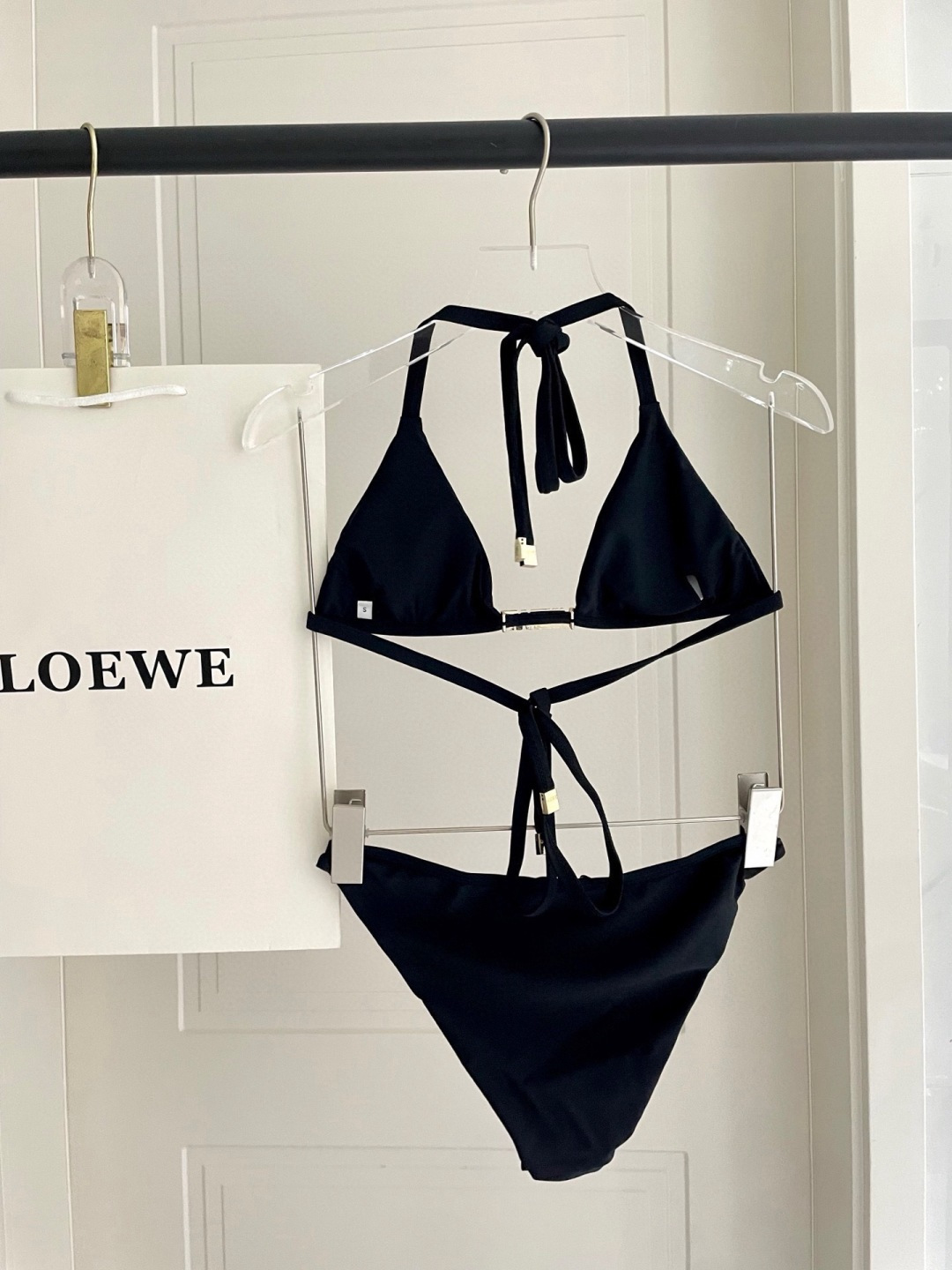 罗意威新款比基尼泳衣 定制对吧版五金 😍🥰适合多种场景的游泳衣🏊♀️海边 游泳池 温泉 水上乐园 漂 罗意威新款比基尼泳衣 定制对吧版五金 😍🥰适合多种场景的游泳衣🏊♀️海边 游泳池 温泉 水上乐园 漂