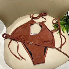 罗意威新款比基尼泳衣 定制对吧版五金 😍🥰适合多种场景的游泳衣🏊♀️海边 游泳池 温泉 水上乐园 漂 罗意威新款比基尼泳衣 定制对吧版五金 😍🥰适合多种场景的游泳衣🏊♀️海边 游泳池 温泉 水上乐园 漂
