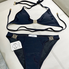 罗意威新款比基尼泳衣 定制对吧版五金 😍🥰适合多种场景的游泳衣🏊♀️海边 游泳池 温泉 水上乐园 漂 罗意威新款比基尼泳衣 定制对吧版五金 😍🥰适合多种场景的游泳衣🏊♀️海边 游泳池 温泉 水上乐园 漂