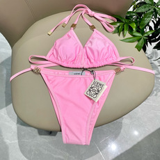 罗意威新款比基尼泳衣 定制对吧版五金 😍🥰适合多种场景的游泳衣🏊♀️海边 游泳池 温泉 水上乐园 漂 罗意威新款比基尼泳衣 定制对吧版五金 😍🥰适合多种场景的游泳衣🏊♀️海边 游泳池 温泉 水上乐园 漂