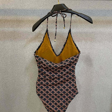 Celine泳衣🥰适合多种场景的游泳衣🏊♀️海边 游泳池 温泉 水上乐园 漂流都可以😌内搭也完全可以 Celine泳衣🥰适合多种场景的游泳衣🏊♀️海边 游泳池 温泉 水上乐园 漂流都可以😌内搭也完全可以