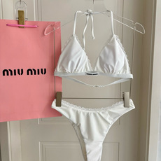 miumiu新款连体泳衣👙❤️😍🥰适合多种场景的游泳衣🏊♀️海边 游泳池 温泉 水上乐园 漂流都可以😌 miumiu新款连体泳衣👙❤️😍🥰适合多种场景的游泳衣🏊♀️海边 游泳池 温泉 水上乐园 漂流都可以😌