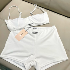 miumiu新款连体泳衣👙❤️😍🥰适合多种场景的游泳衣🏊♀️海边 游泳池 温泉 水上乐园 漂流都可以😌 miumiu新款连体泳衣👙❤️😍🥰适合多种场景的游泳衣🏊♀️海边 游泳池 温泉 水上乐园 漂流都可以😌