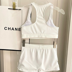 miumiu新款比基尼泳衣👙❤️😍🥰适合多种场景的游泳衣🏊♀️海边 游泳池 温泉 水上乐园 漂流都可以 miumiu新款比基尼泳衣👙❤️😍🥰适合多种场景的游泳衣🏊♀️海边 游泳池 温泉 水上乐园 漂流都可以