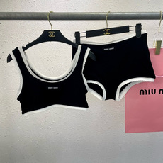 miumiu新款比基尼泳衣👙❤️😍🥰适合多种场景的游泳衣🏊♀️海边 游泳池 温泉 水上乐园 漂流都可以 miumiu新款比基尼泳衣👙❤️😍🥰适合多种场景的游泳衣🏊♀️海边 游泳池 温泉 水上乐园 漂流都可以