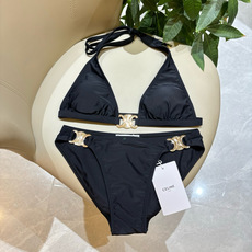 Celine专柜新款 对版五金😍🥰适合多种场景的游泳衣🏊♀️海边 游泳池 温泉 水上乐园 漂流都可以😌 Celine专柜新款 对版五金😍🥰适合多种场景的游泳衣🏊♀️海边 游泳池 温泉 水上乐园 漂流都可以😌
