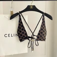 Celine专柜新款 对版五金😍🥰适合多种场景的游泳衣🏊♀️海边 游泳池 温泉 水上乐园 漂流都可以😌 Celine专柜新款 对版五金😍🥰适合多种场景的游泳衣🏊♀️海边 游泳池 温泉 水上乐园 漂流都可以😌