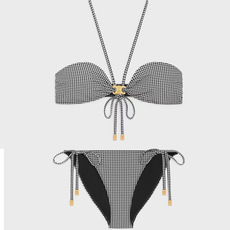Celine专柜新款 对版五金😍🥰适合多种场景的游泳衣🏊♀️海边 游泳池 温泉 水上乐园 漂流都可以😌 Celine专柜新款 对版五金😍🥰适合多种场景的游泳衣🏊♀️海边 游泳池 温泉 水上乐园 漂流都可以😌