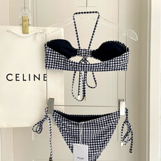 Celine专柜新款 对版五金😍🥰适合多种场景的游泳衣🏊♀️海边 游泳池 温泉 水上乐园 漂流都可以😌 Celine专柜新款 对版五金😍🥰适合多种场景的游泳衣🏊♀️海边 游泳池 温泉 水上乐园 漂流都可以😌