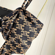 Celine专柜新款 对版五金😍🥰适合多种场景的游泳衣🏊♀️海边 游泳池 温泉 水上乐园 漂流都可以😌 Celine专柜新款 对版五金😍🥰适合多种场景的游泳衣🏊♀️海边 游泳池 温泉 水上乐园 漂流都可以😌