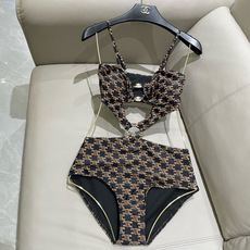 Celine专柜新款 对版五金😍🥰适合多种场景的游泳衣🏊♀️海边 游泳池 温泉 水上乐园 漂流都可以😌 Celine专柜新款 对版五金😍🥰适合多种场景的游泳衣🏊♀️海边 游泳池 温泉 水上乐园 漂流都可以😌