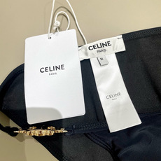 Celine专柜新款 对版五金😍🥰适合多种场景的游泳衣🏊♀️海边 游泳池 温泉 水上乐园 漂流都可以😌 Celine专柜新款 对版五金😍🥰适合多种场景的游泳衣🏊♀️海边 游泳池 温泉 水上乐园 漂流都可以😌