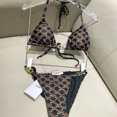 Celine专柜新款 对版五金😍🥰适合多种场景的游泳衣🏊♀️海边 游泳池 温泉 水上乐园 漂流都可以😌 Celine专柜新款 对版五金😍🥰适合多种场景的游泳衣🏊♀️海边 游泳池 温泉 水上乐园 漂流都可以😌