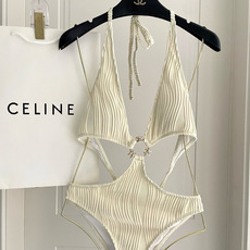 Celine专柜新款 对版五金😍🥰适合多种场景的游泳衣🏊♀️海边 游泳池 温泉 水上乐园 漂流都可以😌 Celine专柜新款 对版五金😍🥰适合多种场景的游泳衣🏊♀️海边 游泳池 温泉 水上乐园 漂流都可以😌