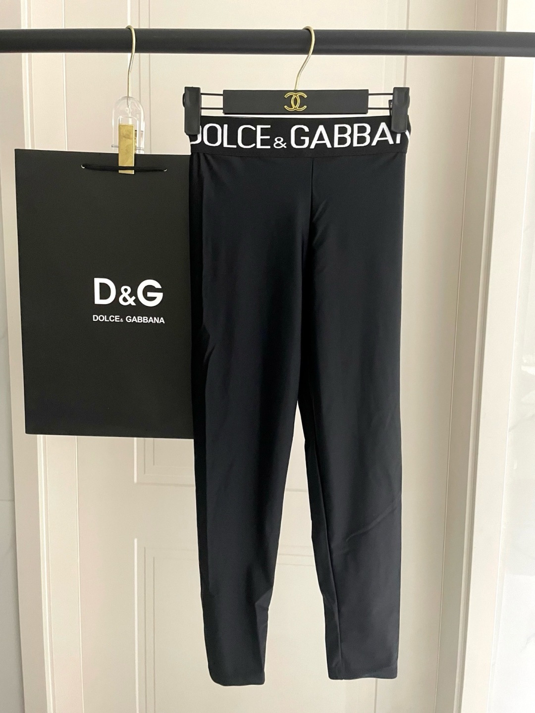 DG新款高弹力健身短款瑜伽服运动套装~小背心➕修身提臀显瘦打底裤脚 S M LXl