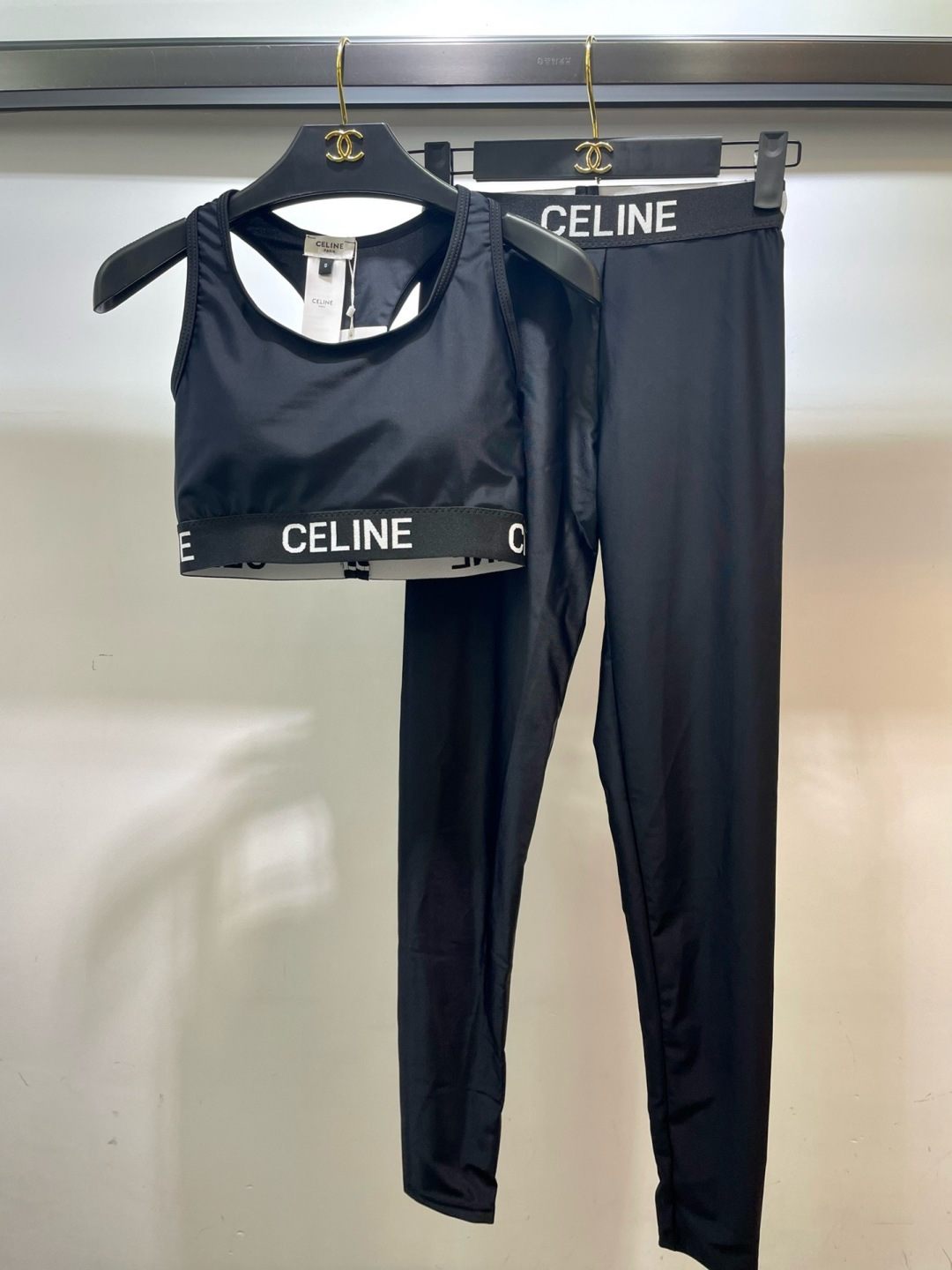 Celine新款紧身运动套装 高弹力修身长袖紧身衣上衣+松紧腰打底裤，瑜伽套装码数：SML Xl