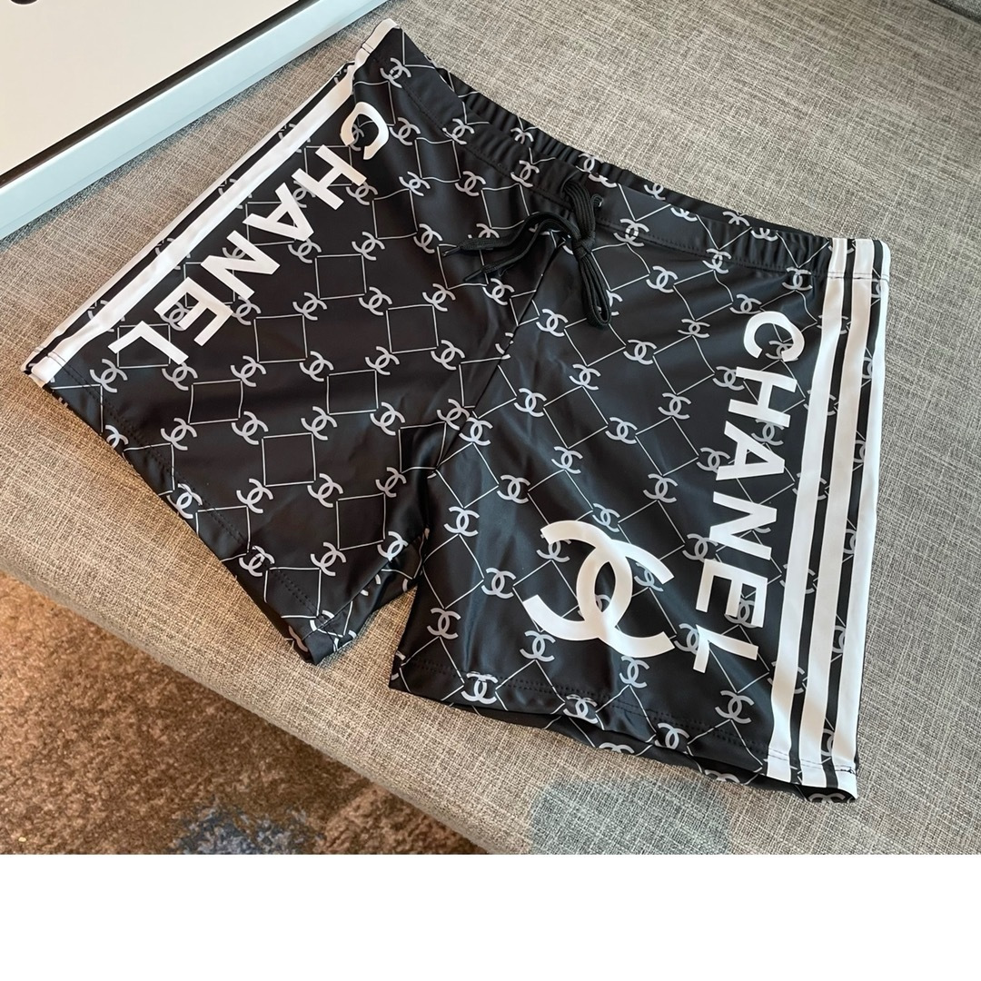 Chanel男士泳裤👑高级定制泳衣👑上新度假系列🏖专属泳衣［色][色][色]超级爱！[色]来自贵族的目光