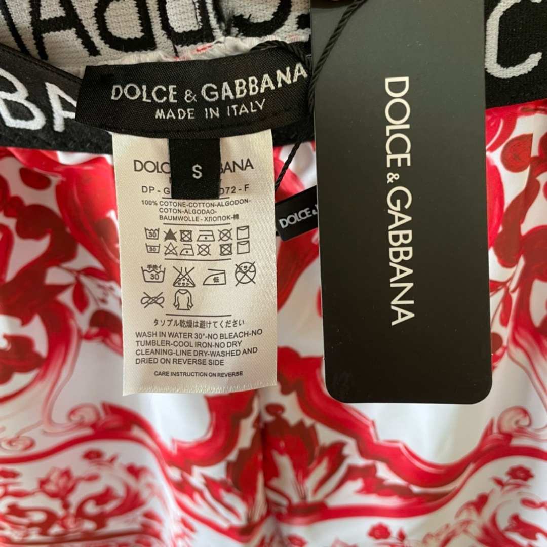 DG吊带钢托聚拢连体泳衣 性感女神🥰😍👙❤️😍🥰适合多种场景的游泳衣🏊♀️海边 游泳池 温泉 水上乐园 DG吊带钢托聚拢连体泳衣 性感女神🥰😍👙❤️😍🥰适合多种场景的游泳衣🏊♀️海边 游泳池 温泉 水上乐园