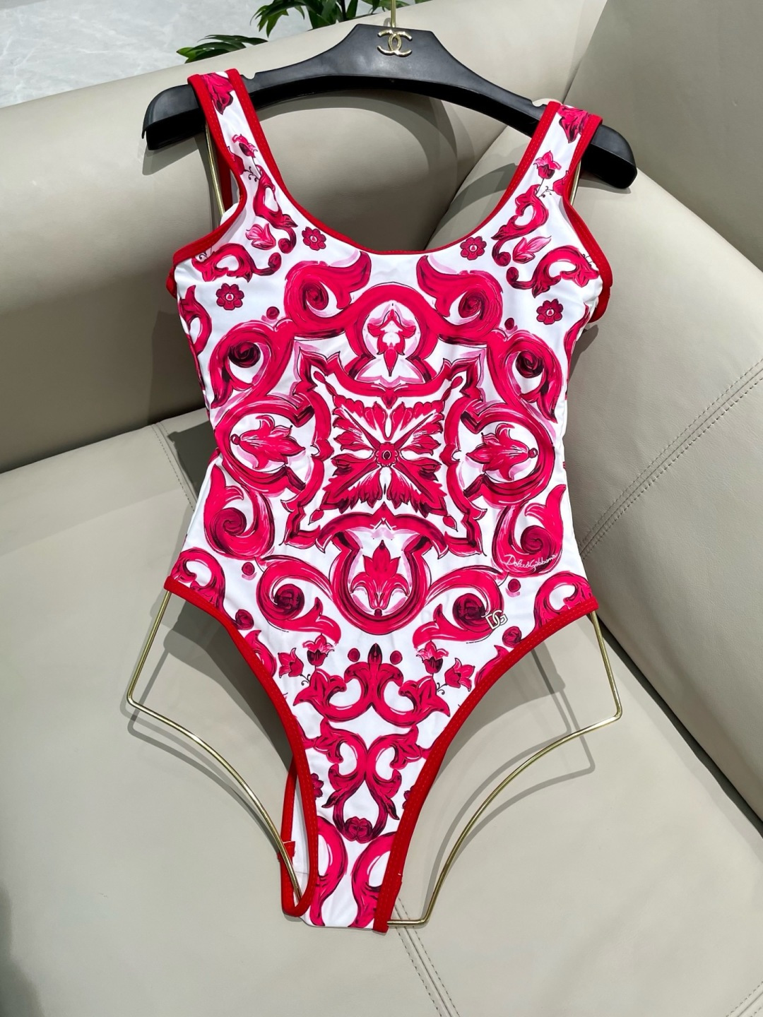 DG泳衣 性感女神🥰😍👙❤️😍🥰适合多种场景的游泳衣🏊‍♀️海边 游泳池 温泉 水上乐园 漂流都可以😌内