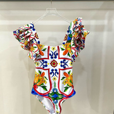 DG新款连体泳衣 时尚潮流款 😍🥰适合多种场景的游泳衣🏊♀️海边 游泳池 温泉 水上乐园 漂流都可 DG新款连体泳衣 时尚潮流款 😍🥰适合多种场景的游泳衣🏊♀️海边 游泳池 温泉 水上乐园 漂流都可