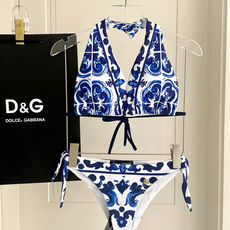 DG新款比基尼泳衣 时尚潮流款 😍🥰适合多种场景的游泳衣🏊♀️海边 游泳池 温泉 水上乐园 漂流都 DG新款比基尼泳衣 时尚潮流款 😍🥰适合多种场景的游泳衣🏊♀️海边 游泳池 温泉 水上乐园 漂流都