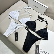 DG新款比基尼泳衣 时尚潮流款 😍🥰适合多种场景的游泳衣🏊♀️海边 游泳池 温泉 水上乐园 漂流都 DG新款比基尼泳衣 时尚潮流款 😍🥰适合多种场景的游泳衣🏊♀️海边 游泳池 温泉 水上乐园 漂流都
